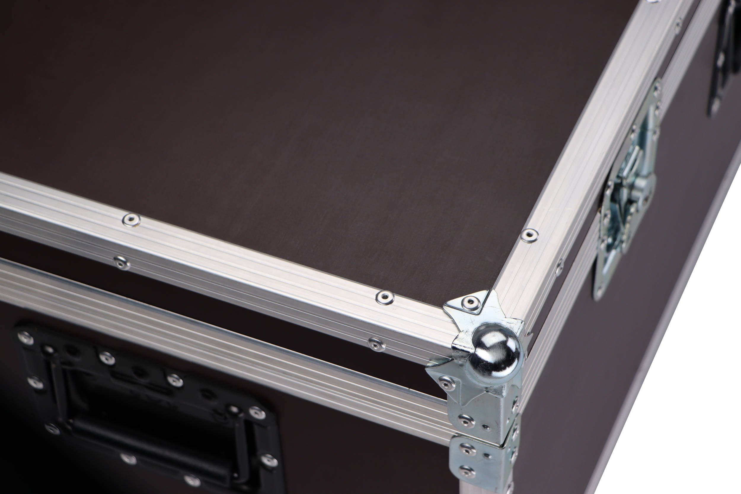 Transport boxes for LCD TVs