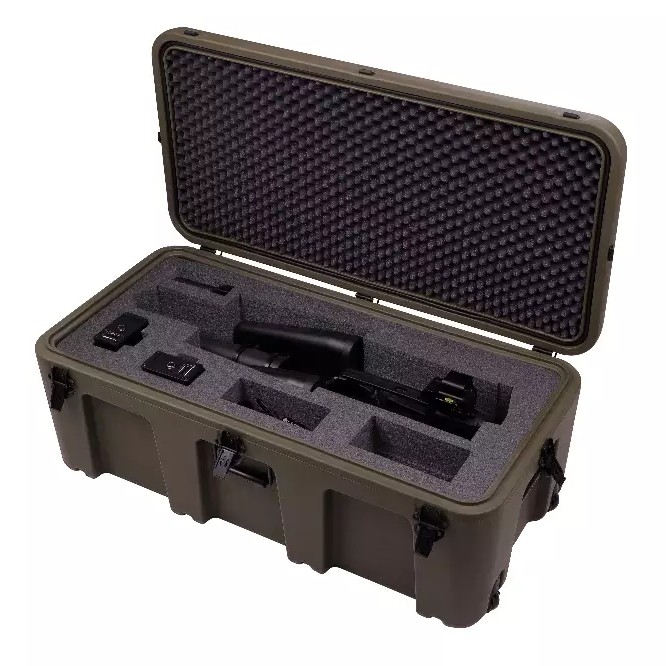 Plastikine transportavimo deze hard case su ratukais, teleskopine rankena, dangciu kaina 55 Transportavimo deze su teleskopine rankena, integruotais ratukais, sandariu dangciu kaina 55